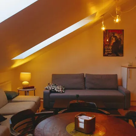 Beutiful, Bright And Cozy Studio Апартаменти